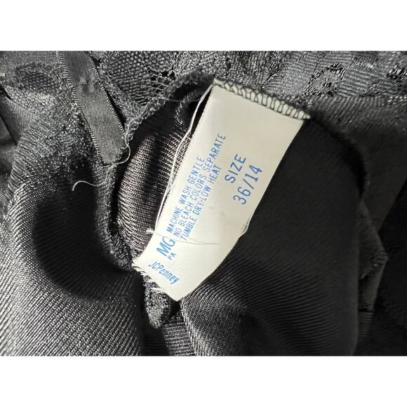 Vintage JCPenney Black Lace Slip 36/14 - Picture 10 of 10